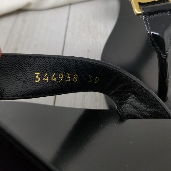 Gucci Thong sandals - Picture 4 of 8